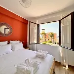 Near Port & City - Private Parking - Full Apartment Apartment *