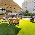 Magnifique Appartement Avec Piscine Et Jardin