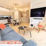 Apartment Magnifique Avec Piscine Et Jardin *