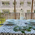 Cosy Dans Un Ecrin De Verdure -nice Nice