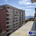 Air-Conditioned Apartment In The Carras District Close To The Sea
