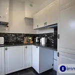 Air-conditioned In The Carras District Close To The Sea *