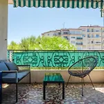 Havre De Paix Avec Terrasse Ensoleillee A Nice