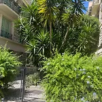 Cocon cosy cœur de Nice mer 5 minutes