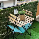 Nice Sejour Detente Studio Lumineux Balcon Cuisine Equipee Wifi