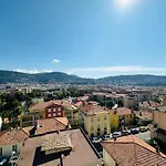 Belle Appartement Renove 2 Chambres