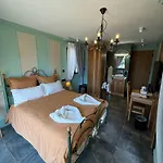 Bed & Breakfast Escondida 4*