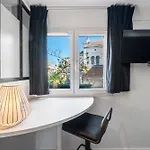 Arome Hotel 3*