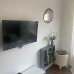Moderne 4p Hypercentre De Apartment