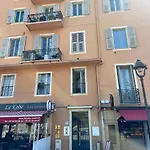 Two With Ac In The Heart Of Old Nice, Each With Its Own Entrance Apartment