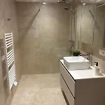 Neuf 3p- Proche & Aeroport Apartment
