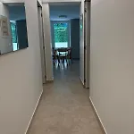 Apartment Neuf 3p- Proche & Aeroport *