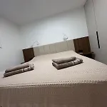 Apartment Neuf 3p- Proche & Aeroport