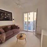 Iconic And Bright Style In Nice