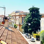 Sublime 2 Bedroom Spacious And Bright Ac Private Parking