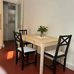 2P Moderne Riquier proche Port, Gare, Tramway