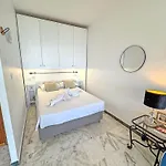 Riviera Escape Promenade *