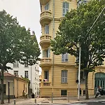 Spacious Apartment In Cimiez