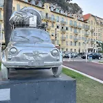 Shared Duplex Apartment Nice-Port