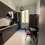 Charming House Near Center Nice With New Air Conditioner