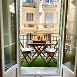Apartment 2 Pieces Avec Balcon *