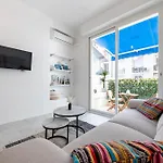 Beautiful & Cozy Studio On Promenade