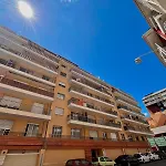 Beautiful 2 Bedroom Apartment Port - 5 Min To Beaches