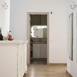 Close To Sea Center 130m2 Apartment *