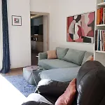 Close To Sea Center 130m2 Apartment