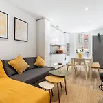 Apartment Renting - Republique - Garibaldi Chic 3 Bedrooms 3 Bathrooms Balcony Aircon Nice