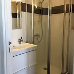 Lumineux Dernier Etage Avec Terrasse, Proche Apartment *