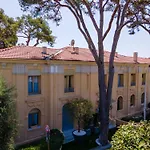 Hotel Petit Palais