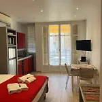 Red Buffa Apartment Nice