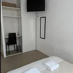 Location Proche De Toute Commodites A 1 Minute Du Tramway Et A 9 Min De Centre Ville Et Parking Gratuit Dans Residence Privee