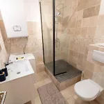 Sk 1 Au Coeur De La Vieille Apartment