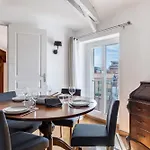 Apartment Charming Peaceful Haven In The Golden Square, Air-conditioned *