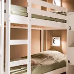 Extra Spacious Modern Hub Center Apartment Nice