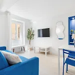 Apartment Renting - 6c France - Chic Pedestrian Zone Sea Massena Nice