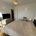 L\'Azur Spacieux - 6 Personnes - Wifi - Terrasse - Clim