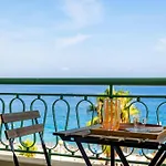 Prestige Sur La Promenade Des * Nice