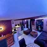 Beautiful Apartament 2 Piece Nice Center