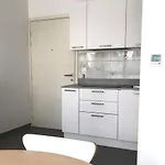 Modern By Port & Old Town Apartment *