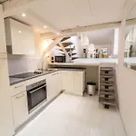 Bc Spacieux Et Atypique 2P, Vieille-Ville