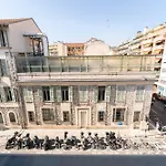 Rc Studio Cosy Avec Mezzanine Au Coeur De Nice