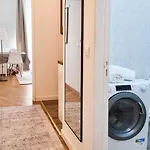 Carre D'or Massena Luxury Apartment *