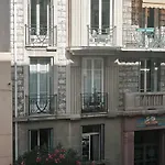 Nice Center - Spacious Luxury Apartment With Air Conditioning