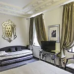 Le Meurice Hotel 3*