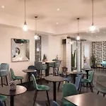 Relais Acropolis Hotel 3*