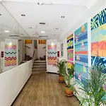 Villa Saint Exupery Beach Hostel