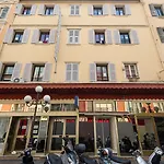 Villa Saint Exupery Beach Hostel